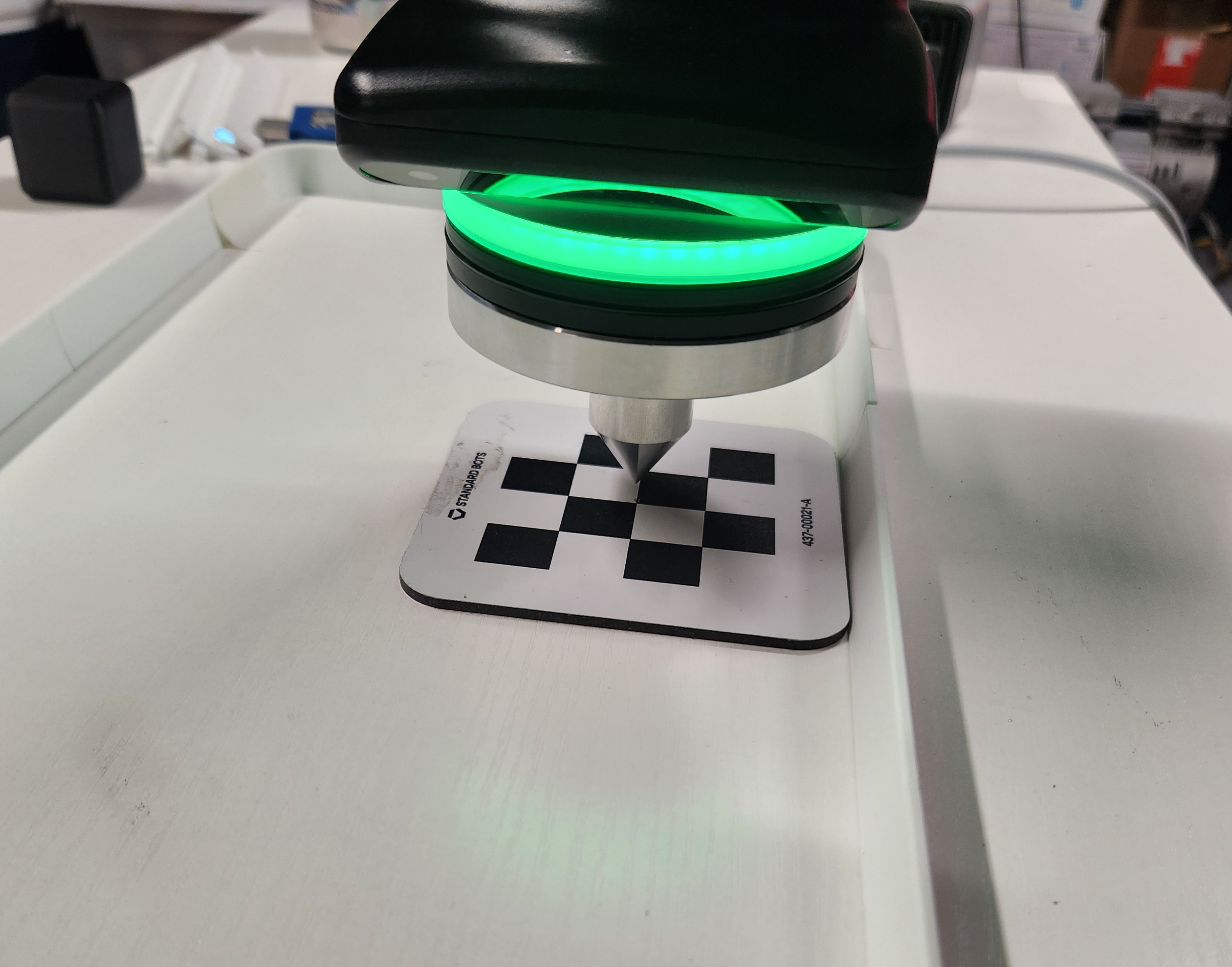 Robot Spike Touching Center of Grid